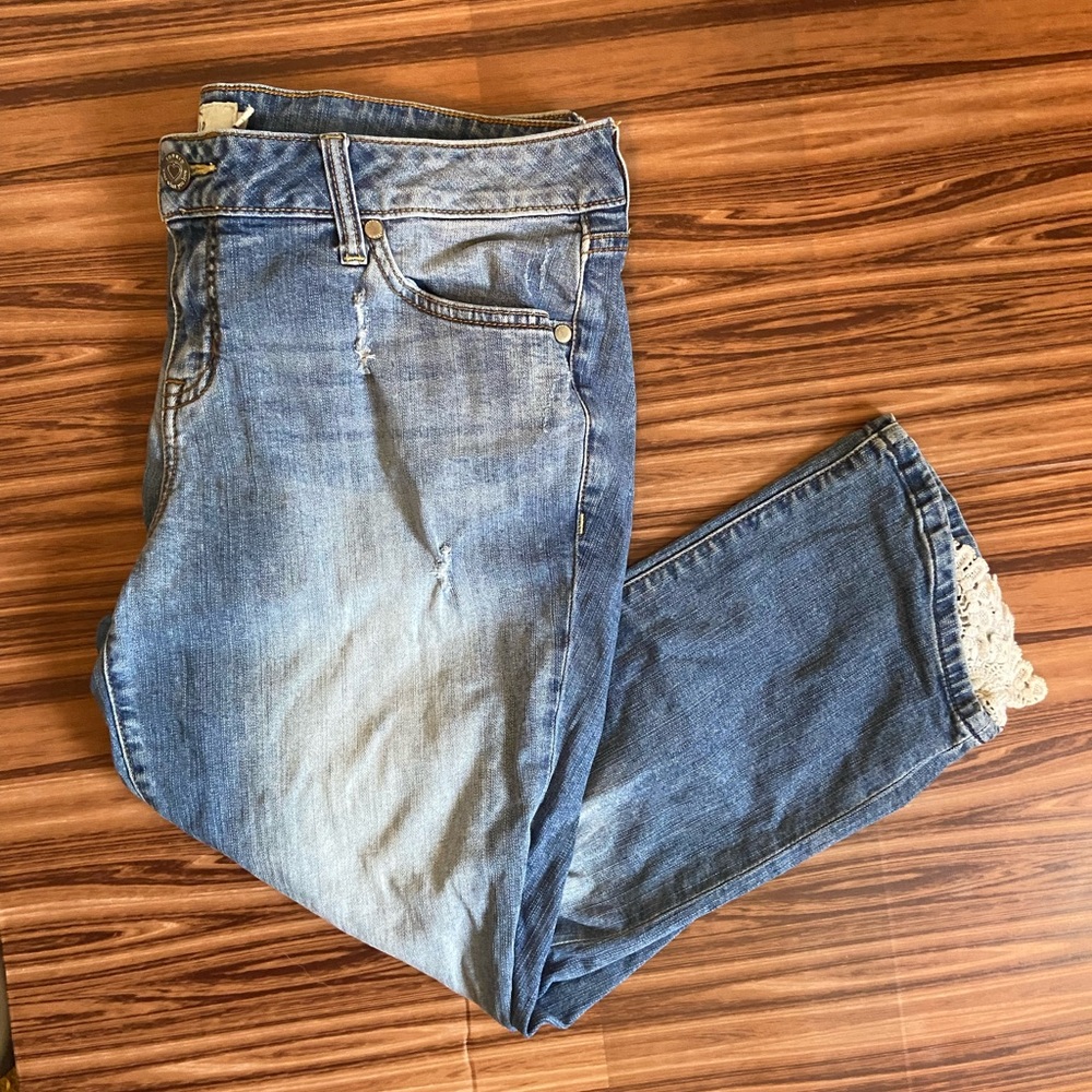 Torrid lace detailed skinny jeans